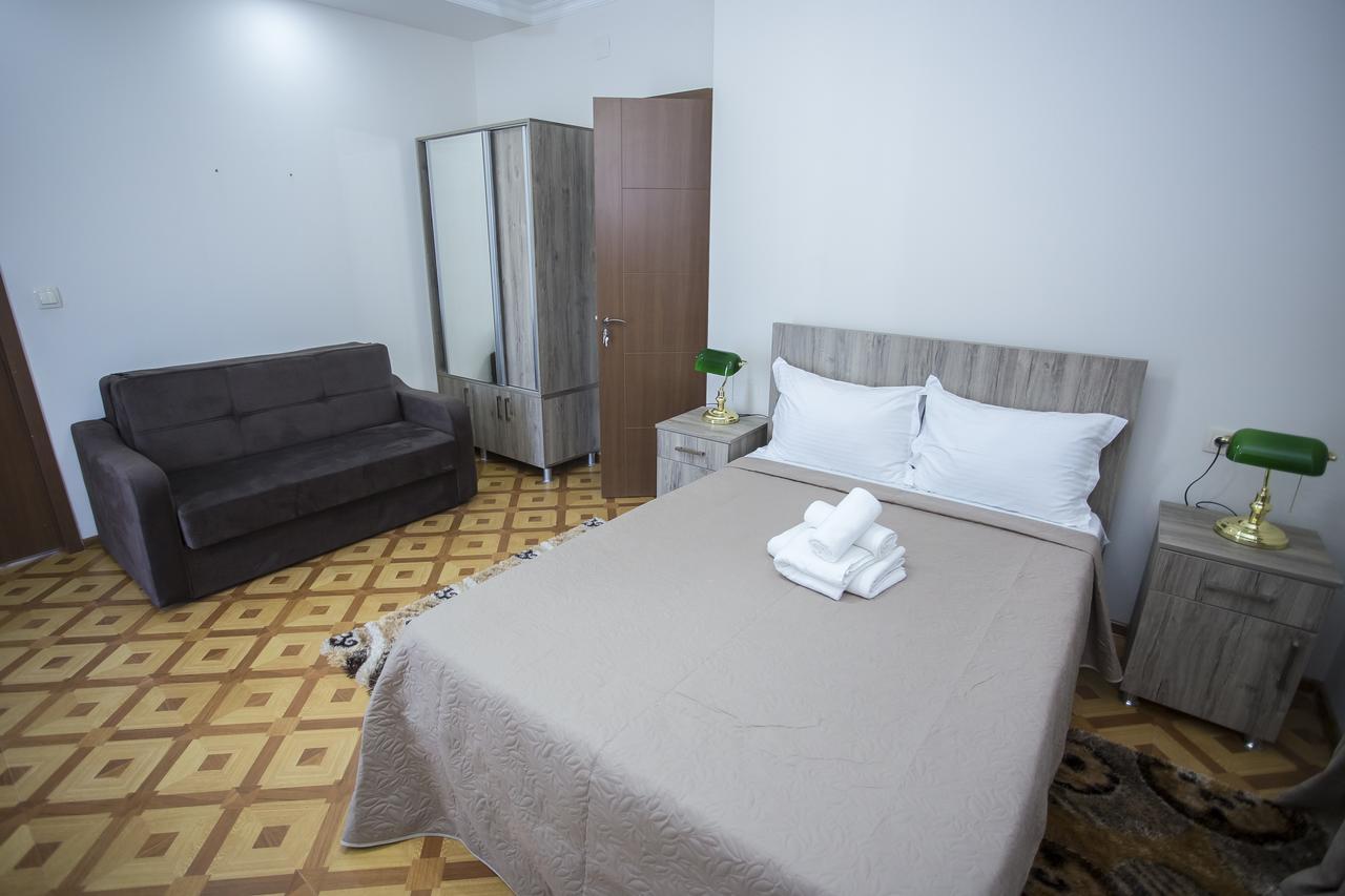 Hotel Garanti บาทูมิ ภายนอก รูปภาพ