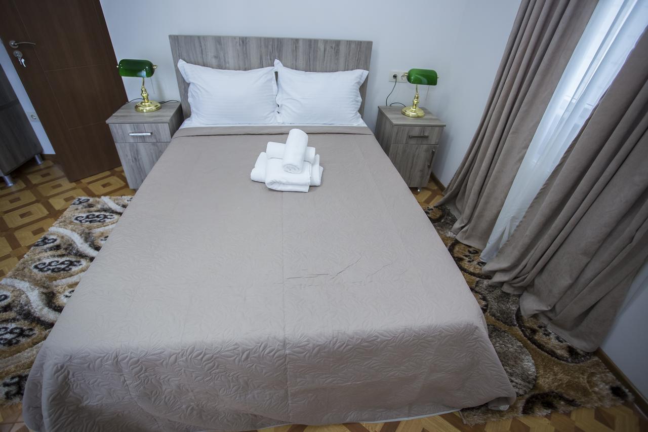 Hotel Garanti บาทูมิ ภายนอก รูปภาพ