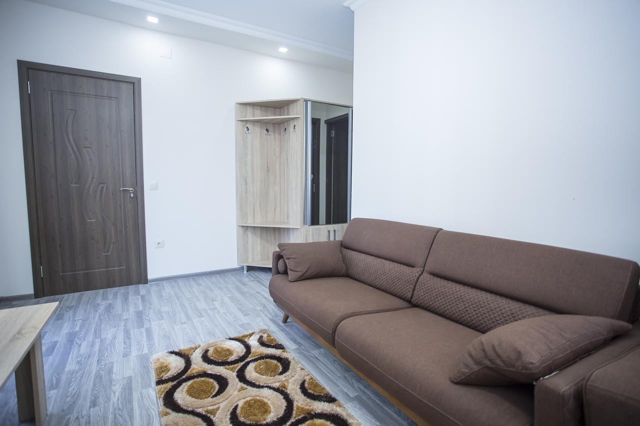 Hotel Garanti บาทูมิ ภายนอก รูปภาพ